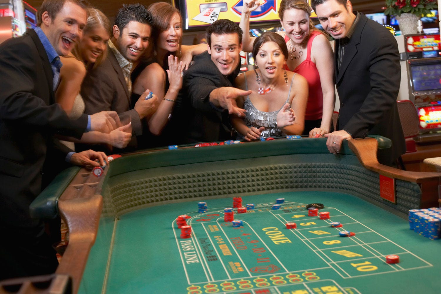 Macau gambling revenue 2013 Casino torino poker